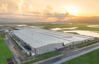 The VinFast Ha Tinh plant has begun operations less than 7 months after breaking ground, with a manufacturing capacity of 200,000 vehicles a year.
