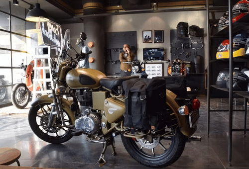 Eicher Motors Consol Sales up 45% in Q2FY26, PAT up 25% 